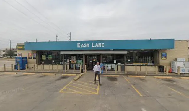 Big Madre Tacos y Tortas - Easy Lane Food Mart #10