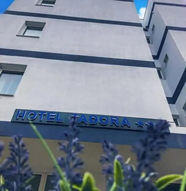 Hotel Tadora