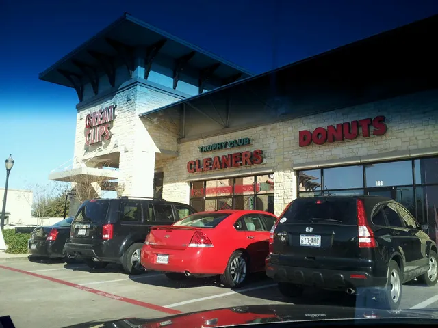 Trophy Club Cleaners