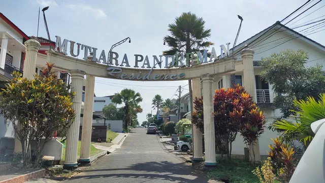 Villa Zalazi Syariah