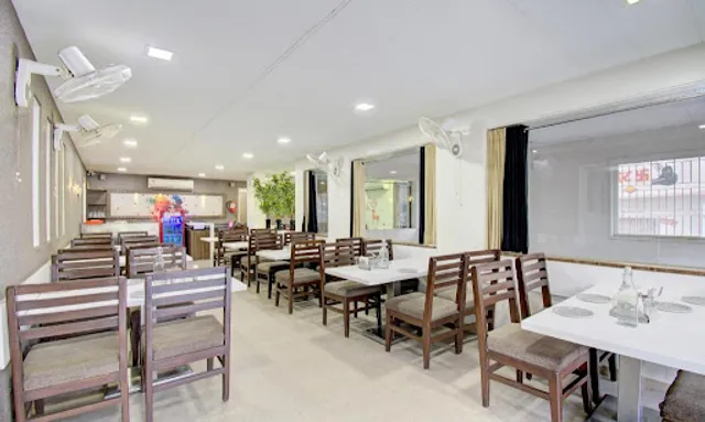Lalaji Pure Veg Restaurant