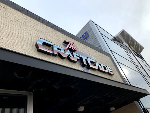 The CraftCade - Pizza, Arcade, & Bar