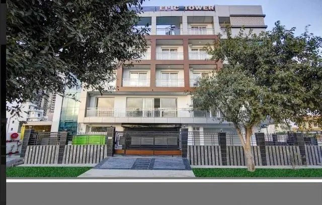 Hotel Noida Dreamz 144