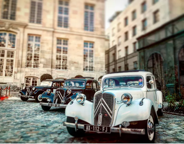 City Wheels Paris Tours CITROËN TRACTION