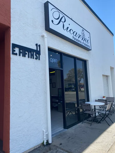 Ricarmi Panadería y Pastelería