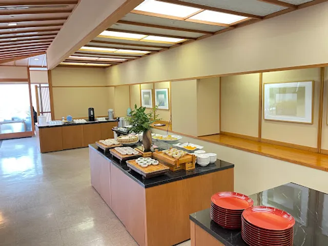 和食レストラン生簀篭（いけすかご）