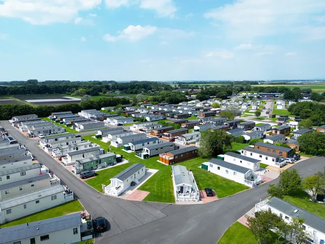 Riverside Holiday Park