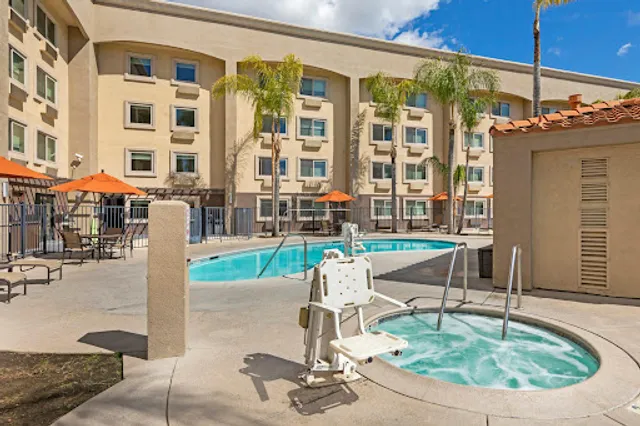 Holiday Inn Express San Bernardino - Colton by IHG