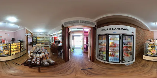 Dona Tita- Panificadora e Confeitaria