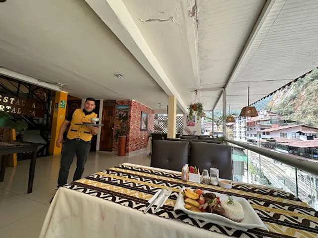 Terraza Resto Bar Coffee, restaurant, breakfast & craft beer