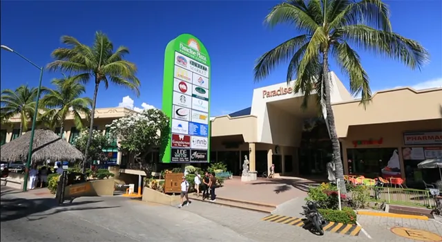Paradise Plaza Shopping Center Nuevo Vallarta, Nayarit