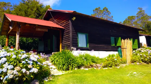 Villa Pajón Eco-Lodge