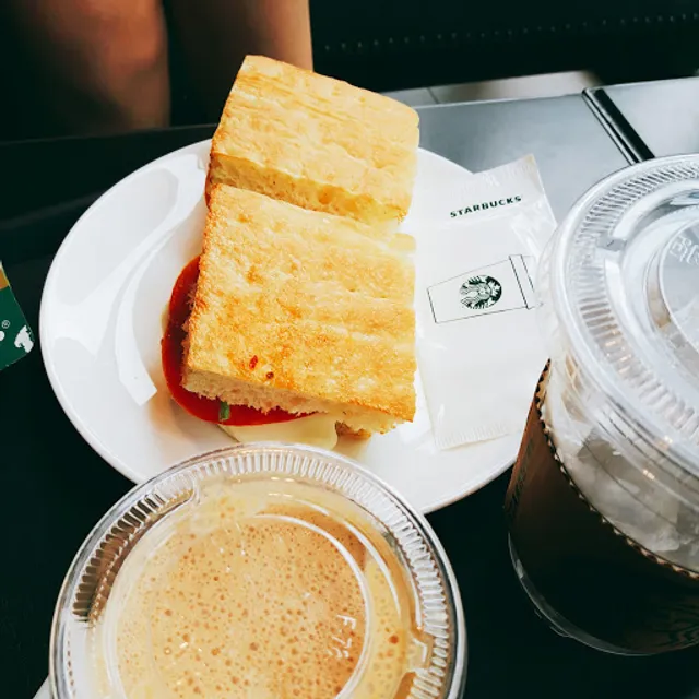 Starbucks Incheon Yonghyeon DT