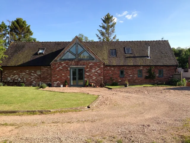 Orchard Barn & Anvil Cottage