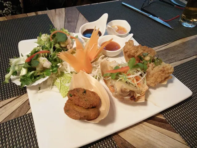 The Royal Thai Taste