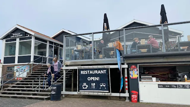 Café Restaurant Land- en Zeezicht