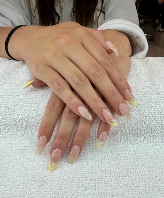 KOSMO Nails Boutique