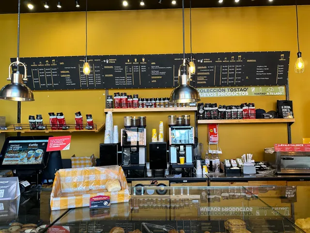 TOSTAO' Café & pan / Usaquén Calle 118
