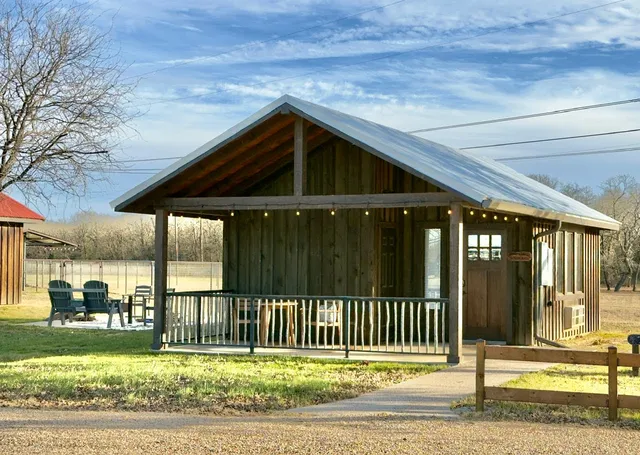 Waco Creekside Resort