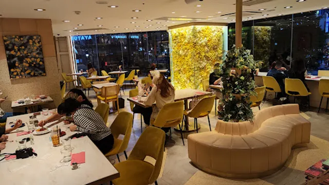 L'OCCITANE Café SHIBUYA TOKYO
