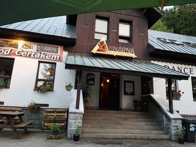 Restaurace a Pension Pod Čerťákem