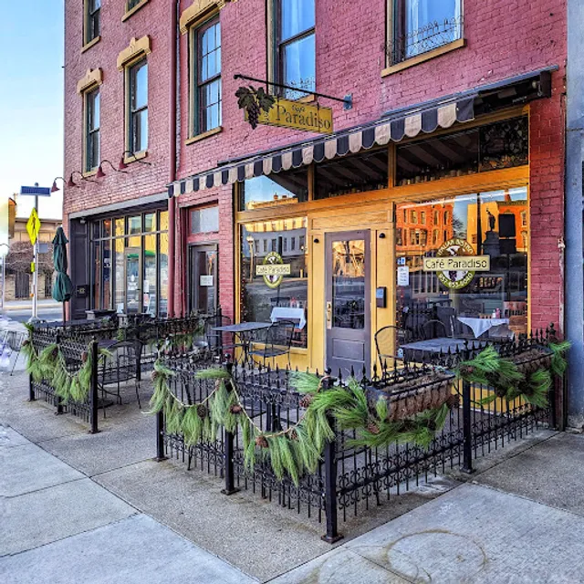Cafe Paradiso