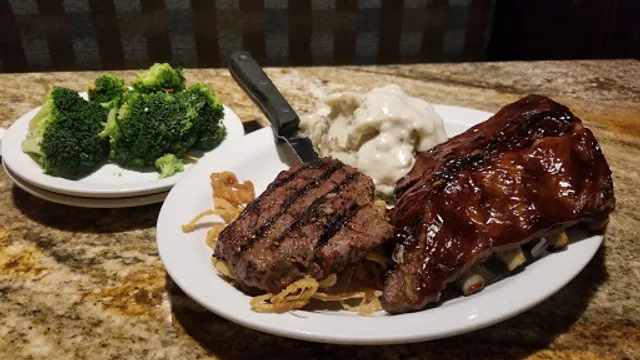 Cheddar's Scratch Kitchen