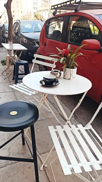 Cultivos Coffee Kaisariani