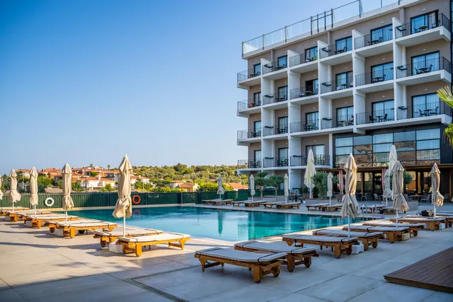 Aya Yorgi Hotel by T