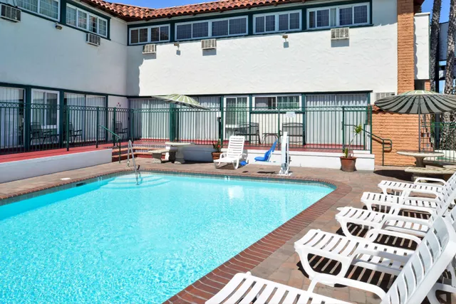 Americas Best Value Inn - Loma Lodge