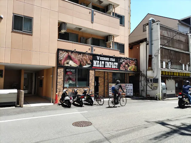 べこ六ステーキ ミートインパクト