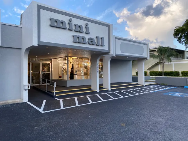 Abnis Lighting & Decor