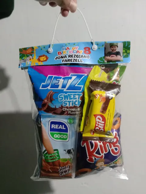 SNACK JOGJA ( Label Ultah dll , nasi kuning , Snack Ultah )