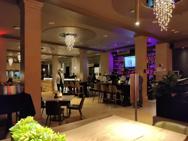 Teller's Bistro & Bar