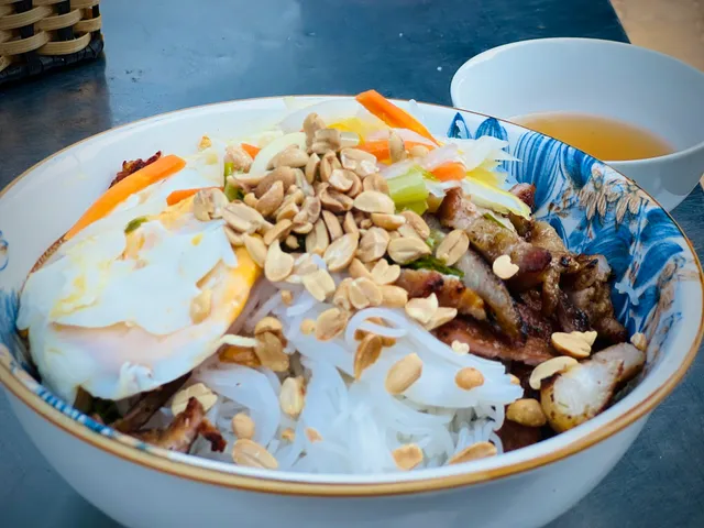 Cơm tấm Bún thịt nướng