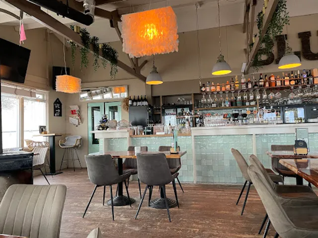 Strandpaviljoen Bluv