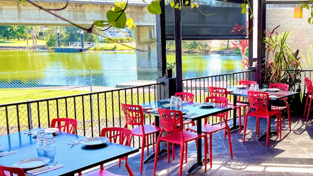 La Bocca Woodfire Pizzeria and Restaurant