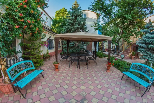 Guest House on Kamanina