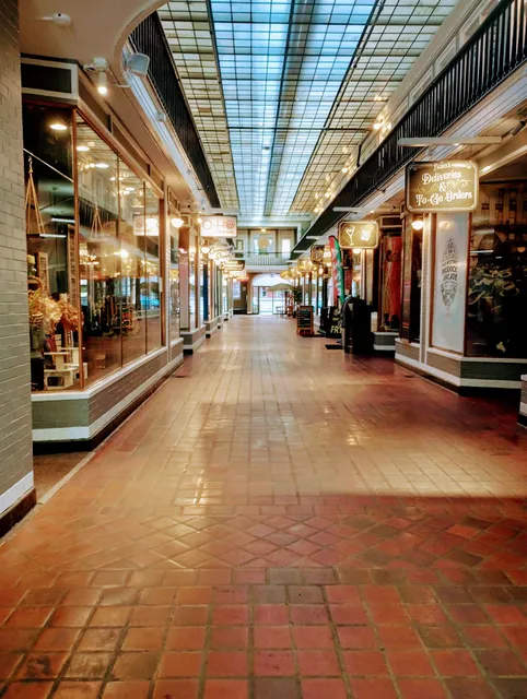 Paddock Arcade
