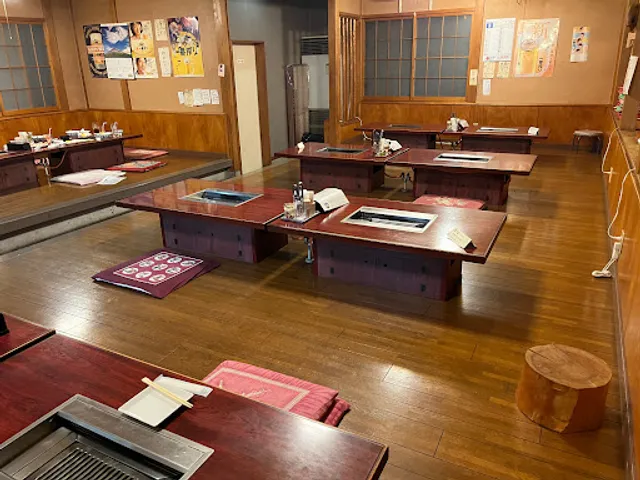 もとやま焼肉店