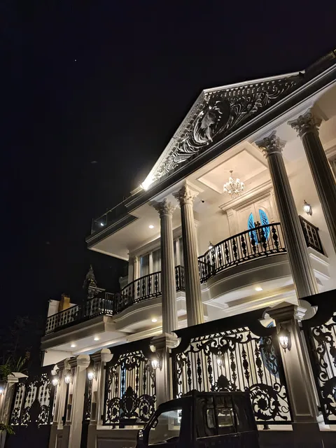 Diamond White House Luxury Villa