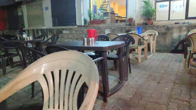 Chaupati Chinese Fast Food and Family Restaurant