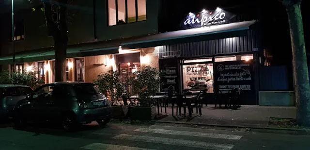 Atipico Lissone | Ristorante Pizzeria e Hamburger