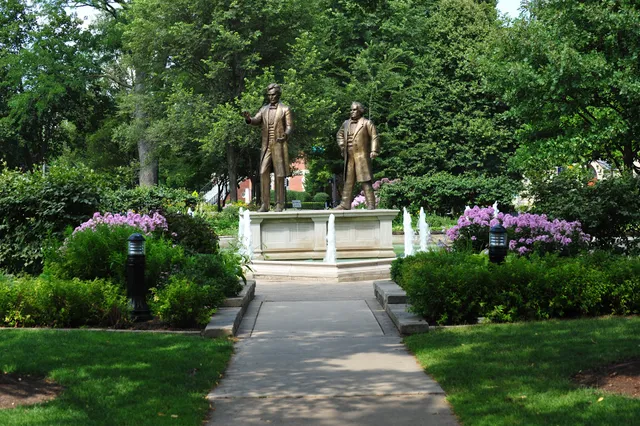 Ottawa Visitors Center