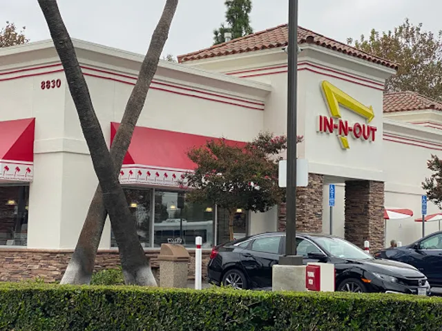 In-N-Out Burger