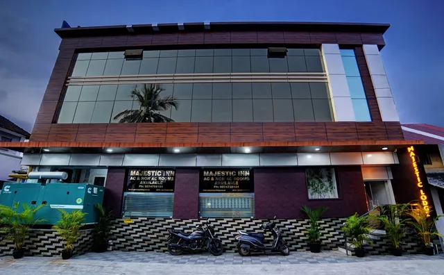 Majestic Inn Thampanoor - Hotel in Thiruvananthapuram