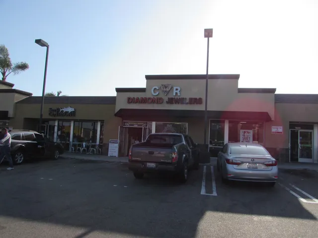 C & R Diamond Jewelers