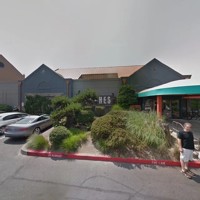 Oswego Grill at Columbia Shores