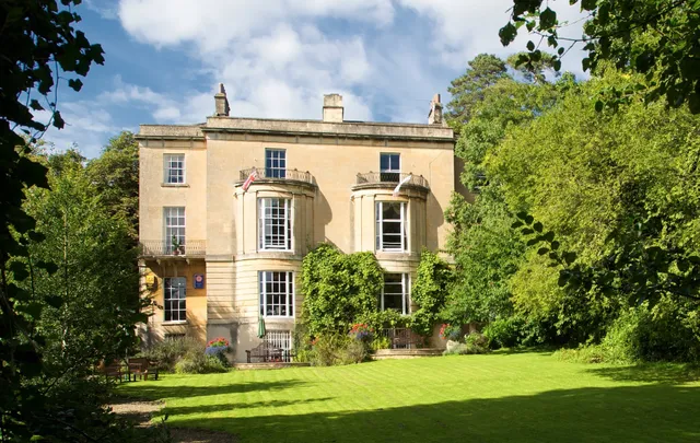 OYO Bailbrook Lodge, Bath