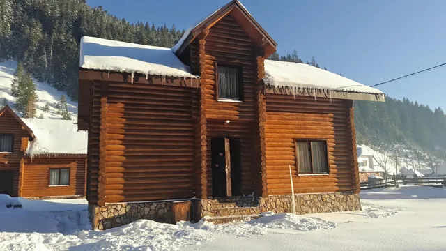 Mayetok "Synevyrsʹka Polyana"